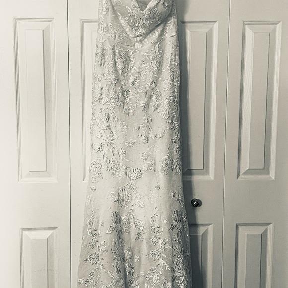 MoriLee Wedding Dress - Picture 12 of 12